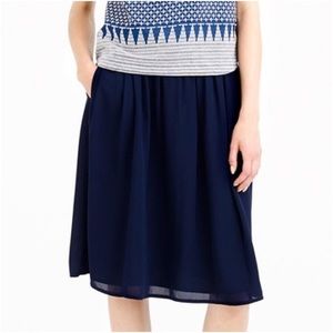 💥NWT💥 J. Crew Navy Classic Crepe Skirt Size 6